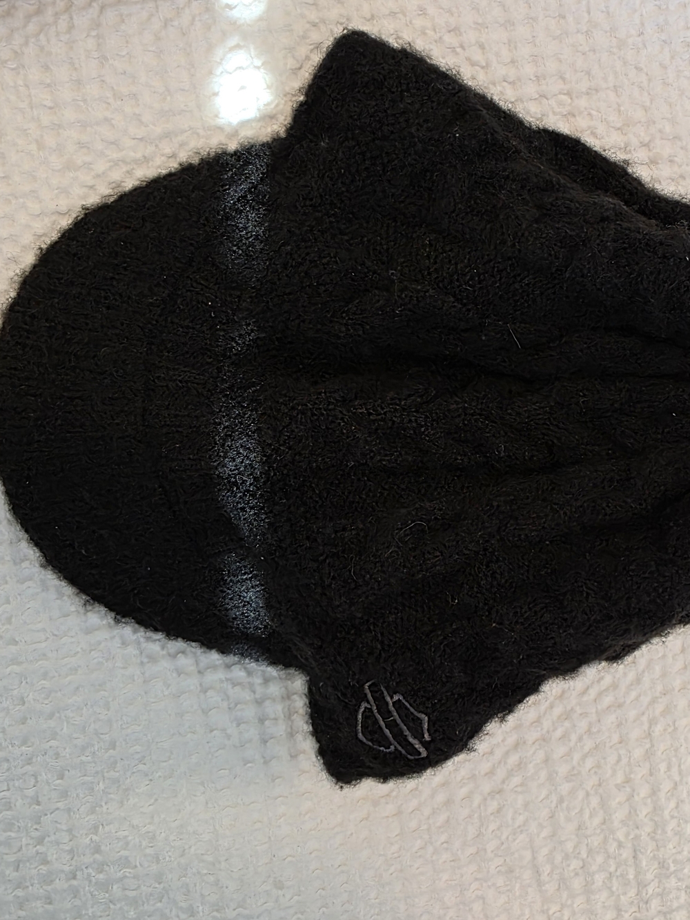 Harley-Davidson Black Knit Beanie Hat with Subtle Grey Accent